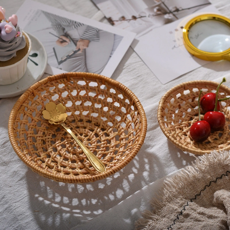 Rattan Bread Basket Round Japanese-Style Hand-Woven Tea Tray Food Serving Platter Basket for Dinner Parties Coffee Breakfast Fruit